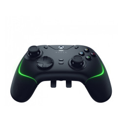 Razer Manette sans fil Wolverine V2 Chroma  - RZ06-04010100-R3M1