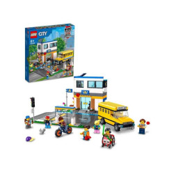 LEGO City - Une journée d?école (60329)