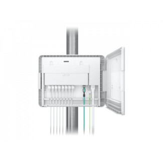 Ubiquiti UISP Box Pole Mounted Indoor & Outdoor Polycarbonate - UISP Box