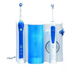 Oral-B  Kit Brosse À Dent Electrique Rechargeable Avec Jet Dentaire 1 Hydropulseur Oxyjet. 1 Brosse 