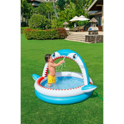 Bestway Piscina Hinchable Infantil 2 Aros Tiburon Aspersor 163x127x92 cm +2 Años Jardin 53157